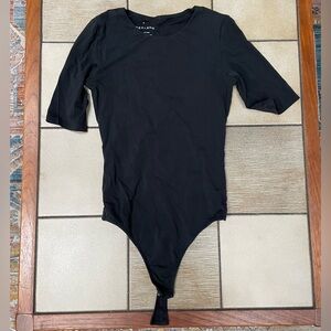 Everlane bodysuit tee